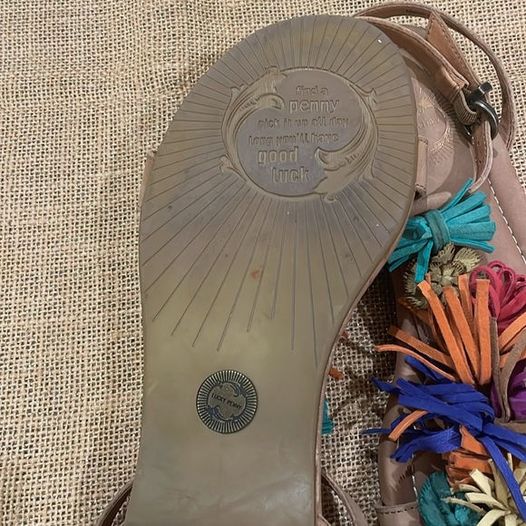 Lucky Penny floral sandal - Picture 4 of 7